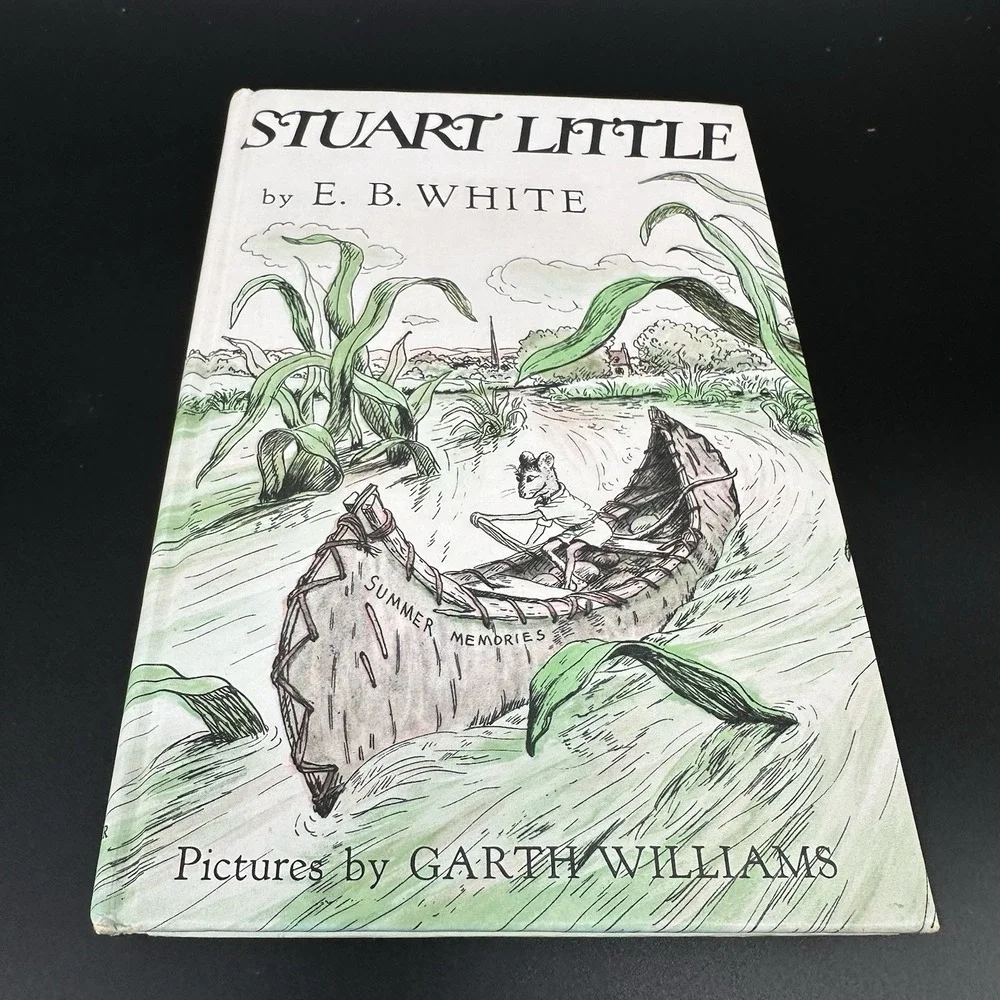 Stuart Little‎ 1945 White E. B. First Edition Early Printing with Dust Jacket
